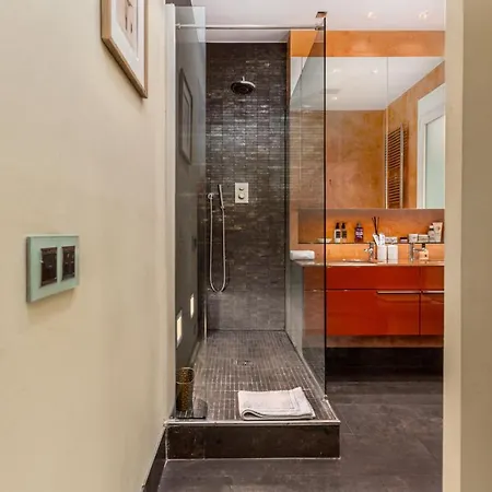 3br - 2bh Luxury 5 Min From Paseo De Gracia Apartment Barcelona