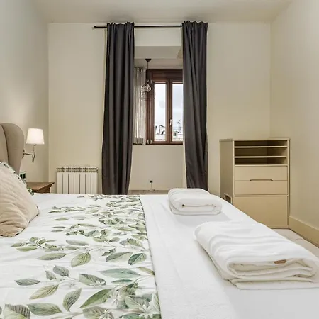 3br - 2bh Luxury 5 Min From Paseo De Gracia Apartment Barcelona